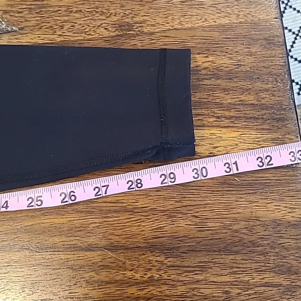 Lululemon Black Leggings Size 6 - Picture 6 of 6